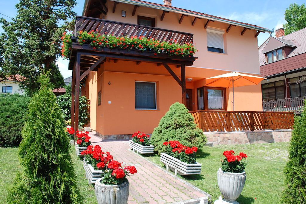 Antal Apartmanok Zalakaros Oda fotoğraf